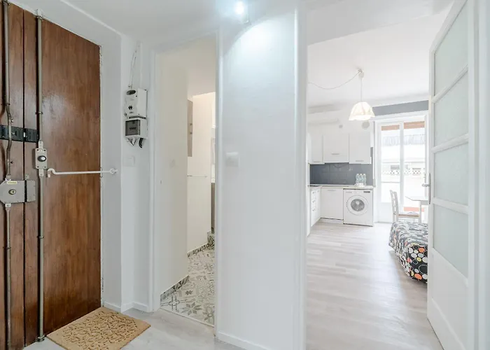 Apartment Guesthost - Antonelliana With View Turin